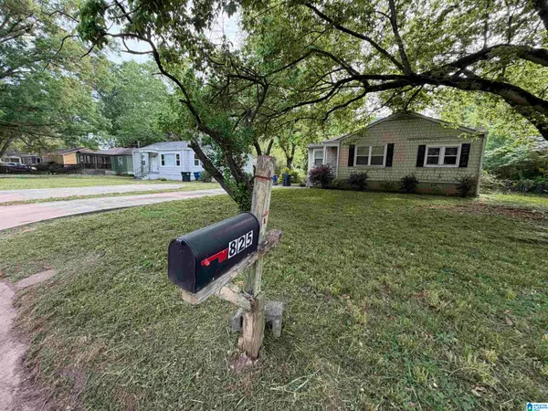 825 MEADOWBROOK DRIVE, Birmingham, AL 35215