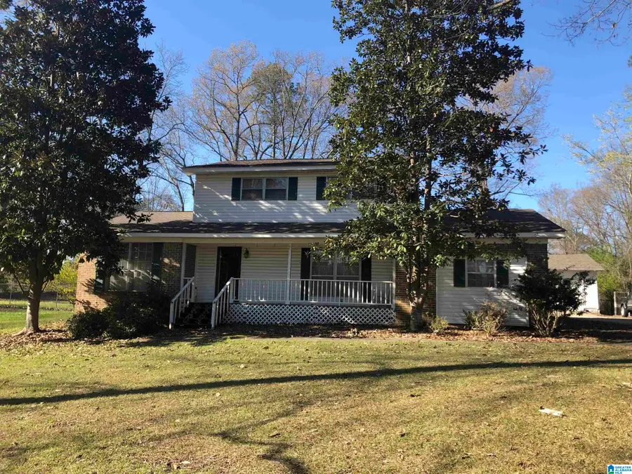 146 1ST AVENUE, Jemison, AL 35085 - #2