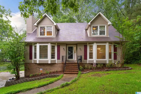 1454 FALLING ROCK CIRCLE, Alabaster, AL 35007