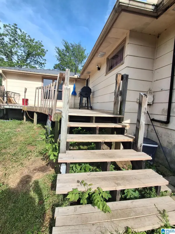 1591 SNOW POINT ROAD, Guntersville, AL 35976