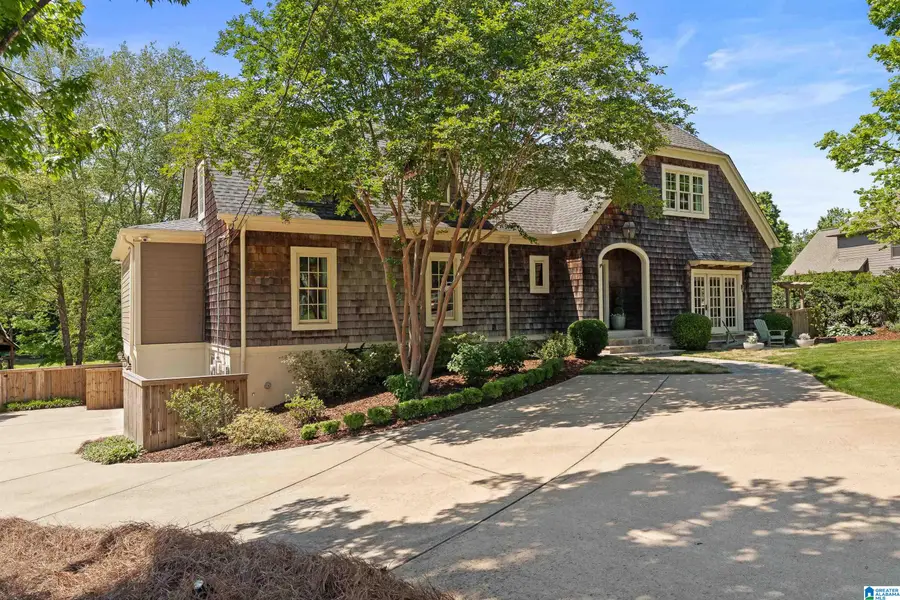 3200 RIDGELY COURT, Vestavia Hills, AL 35243 - #3