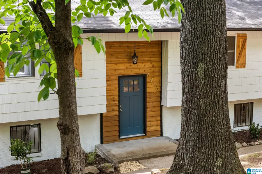 1919 20TH AVENUE S, Birmingham, AL 35209 - #2