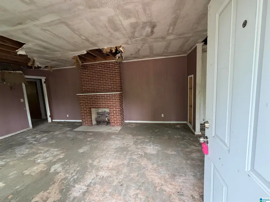 301 15TH AVENUE SW, Childersburg, AL 35044 - #2