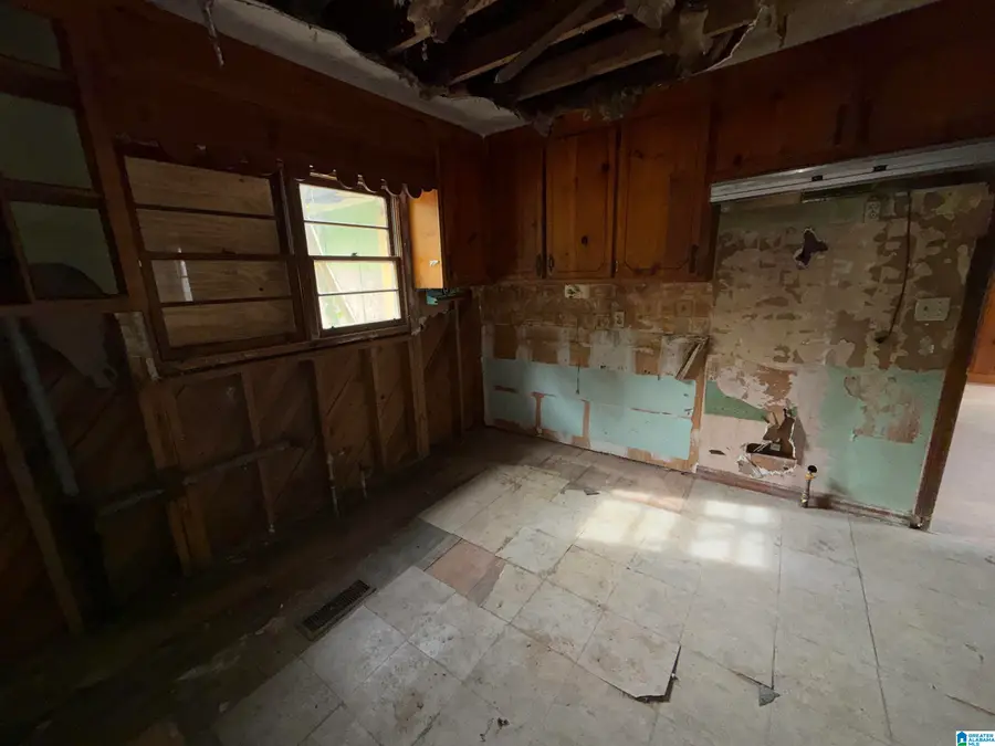 301 15TH AVENUE SW, Childersburg, AL 35044 - #3