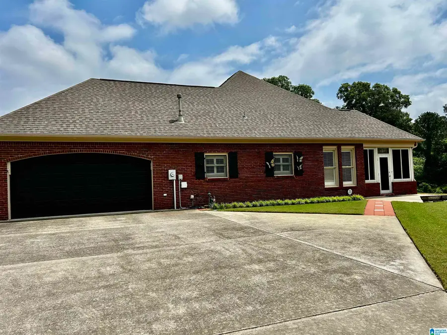 5901 STONEGATE LANE, Trussville, AL 35173 - #3