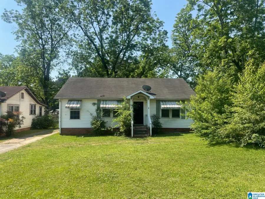 2928 FORESTDALE BOULEVARD, Adamsville, AL 35005 - #2