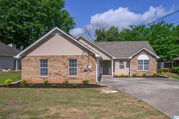 1628 EASTERN VALLEY ROAD, Bessemer, AL 35022