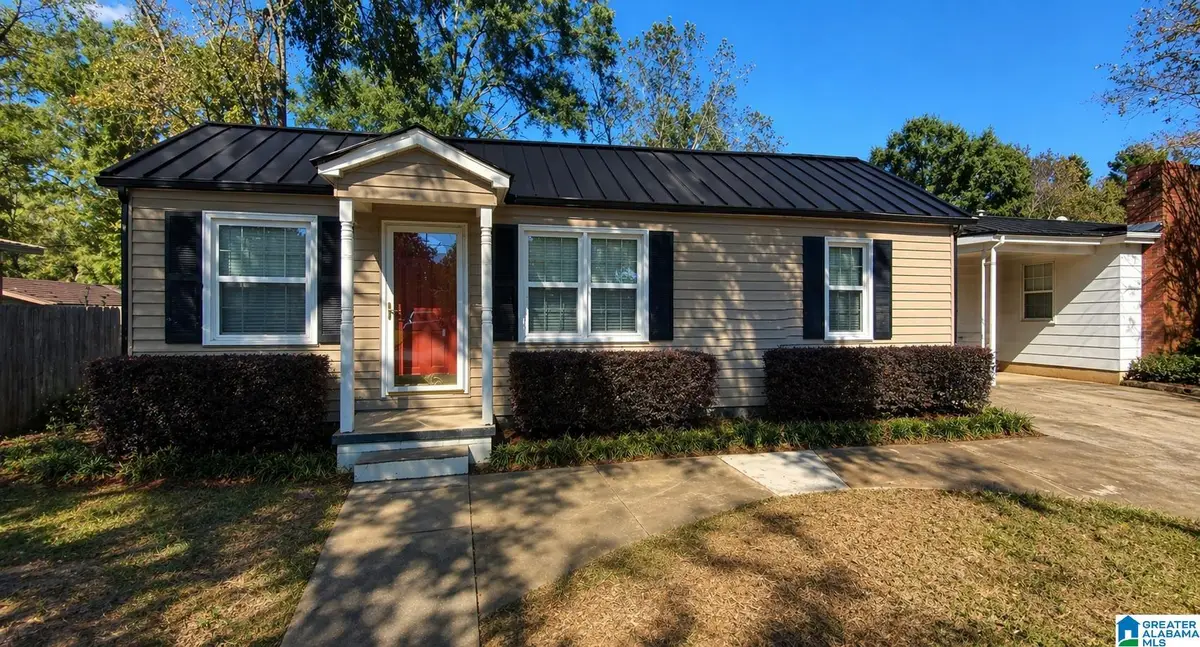 1110 WALNUT STREET, Sylacauga, AL 35150 - #1