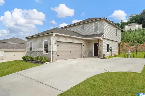 8808 ROCKHAMPTON DRIVE, Leeds, AL 35094