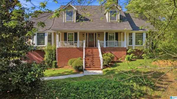8512 SKYLINE WAY, Trussville, AL 35173