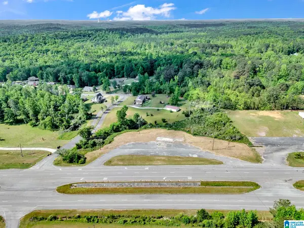 7438 W HIGHWAY 78, Dora, AL 35062