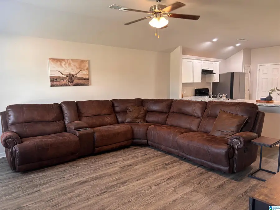 541 CAMDEN LOOP, Calera, AL 35040 - #3