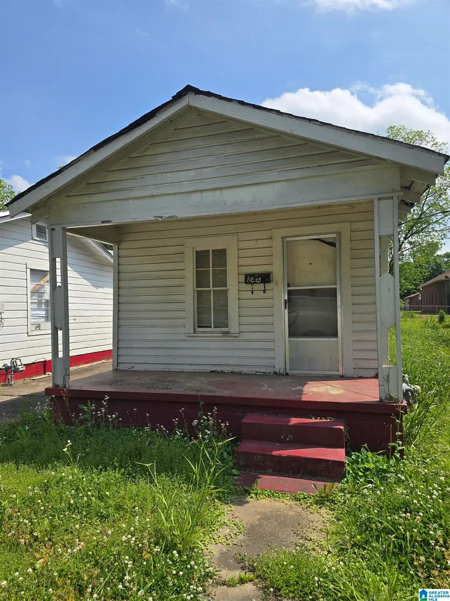 24 MARTIN STREET, Bessemer, AL 35020 - #2