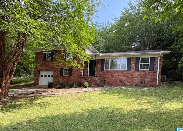 325 27TH COURT NW, Center point, AL 35215