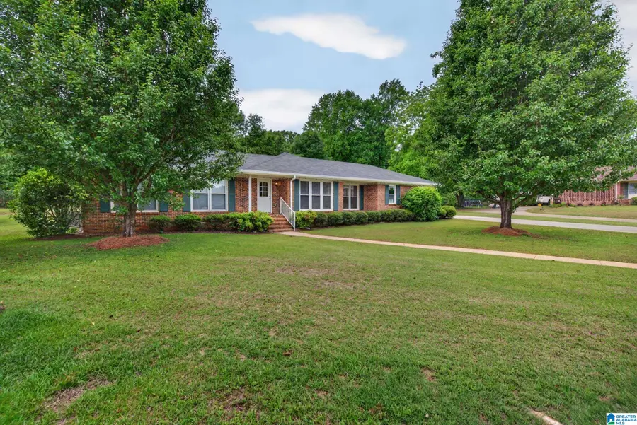 817 TAYLOR CIRCLE, Sylacauga, AL 35150 - #2