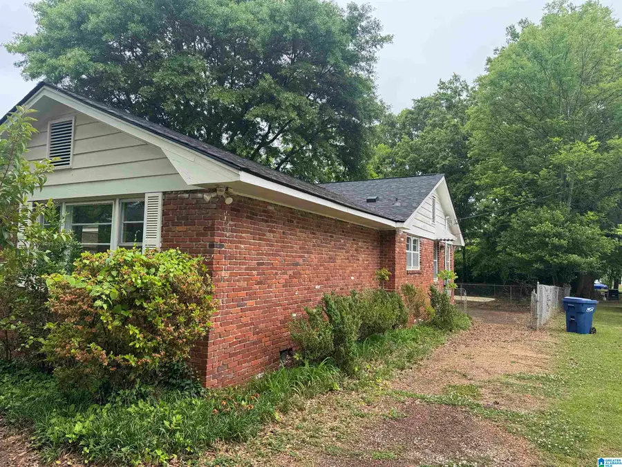 602 OAK STREET, Talladega, AL 35160 - #2