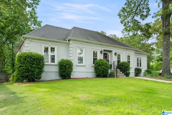 108 EMERALD LAKE DRIVE, Pelham, AL 35124