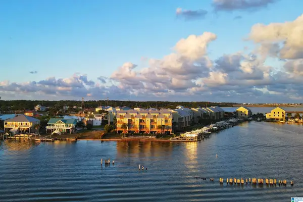 918 DELCHAMPS AVENUE, Dauphin island, AL 36528