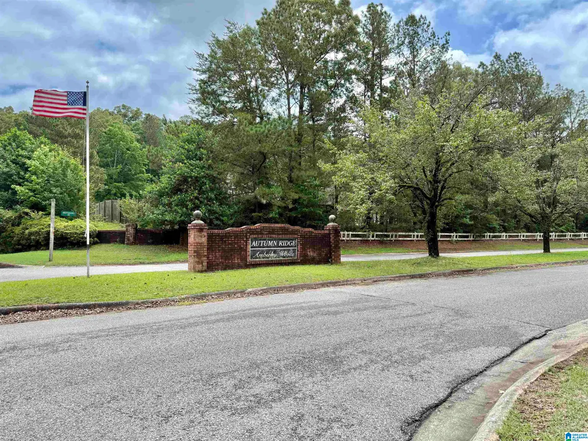 1046 INDEPENDENCE COURT, Alabaster, AL 35007 - #1