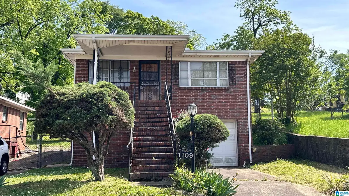 1109 13TH AVENUE N, Birmingham, AL 35204 - #1