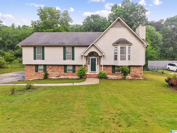 329 SOUTHERN HILLS DRIVE, Calera, AL 35040