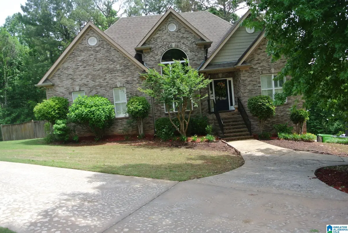 150 CRESTVIEW CIRCLE, Trussville, AL 35173 - #1