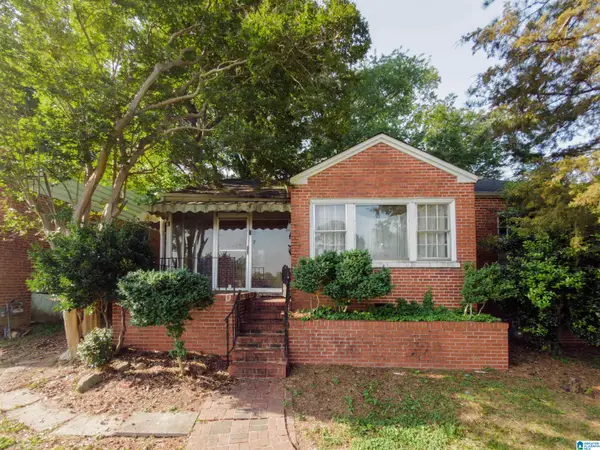 1027 41ST STREET, Birmingham, AL 35208