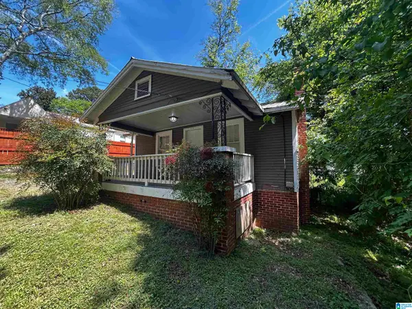 113 KNIGHT AVENUE, Hueytown, AL 35023