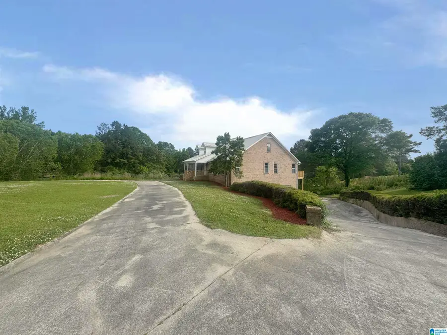 1914 LOOP ROAD, Moody, AL 35004 - #2