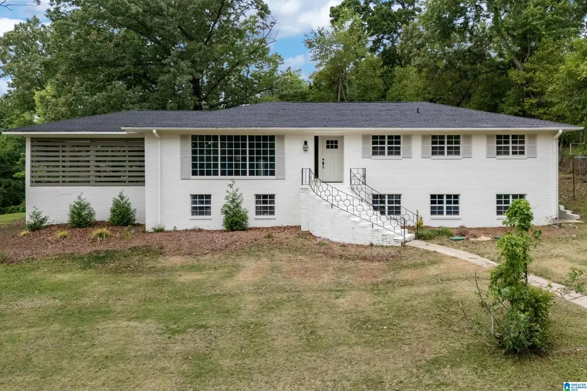 2516 GLENDMERE PLACE, Vestavia Hills, AL 35216 - #1