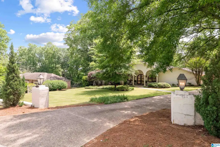 3513 S WOODRIDGE ROAD, Mountain Brook, AL 35223 - #2