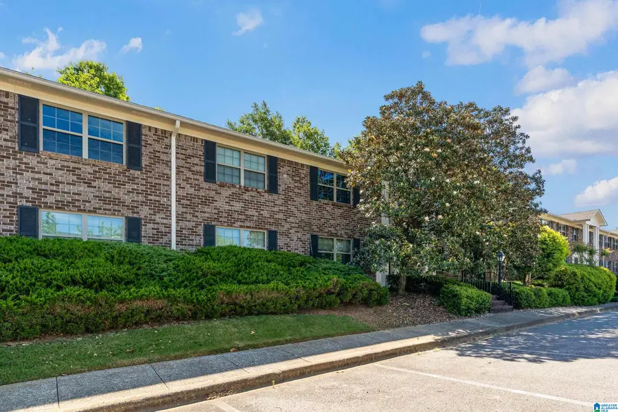 3119 LANCASTER COURT, Homewood, AL 35209 - #2