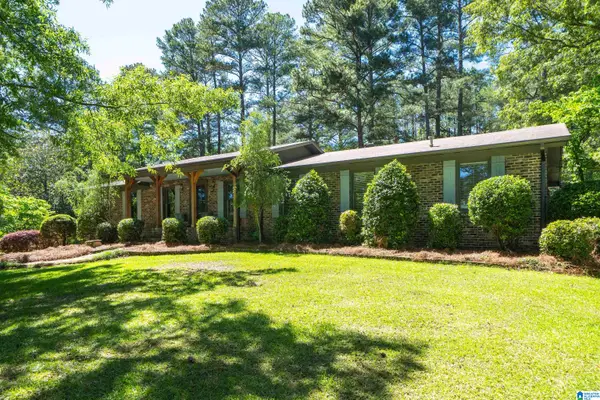 7362 GADSDEN HIGHWAY, Trussville, AL 35173