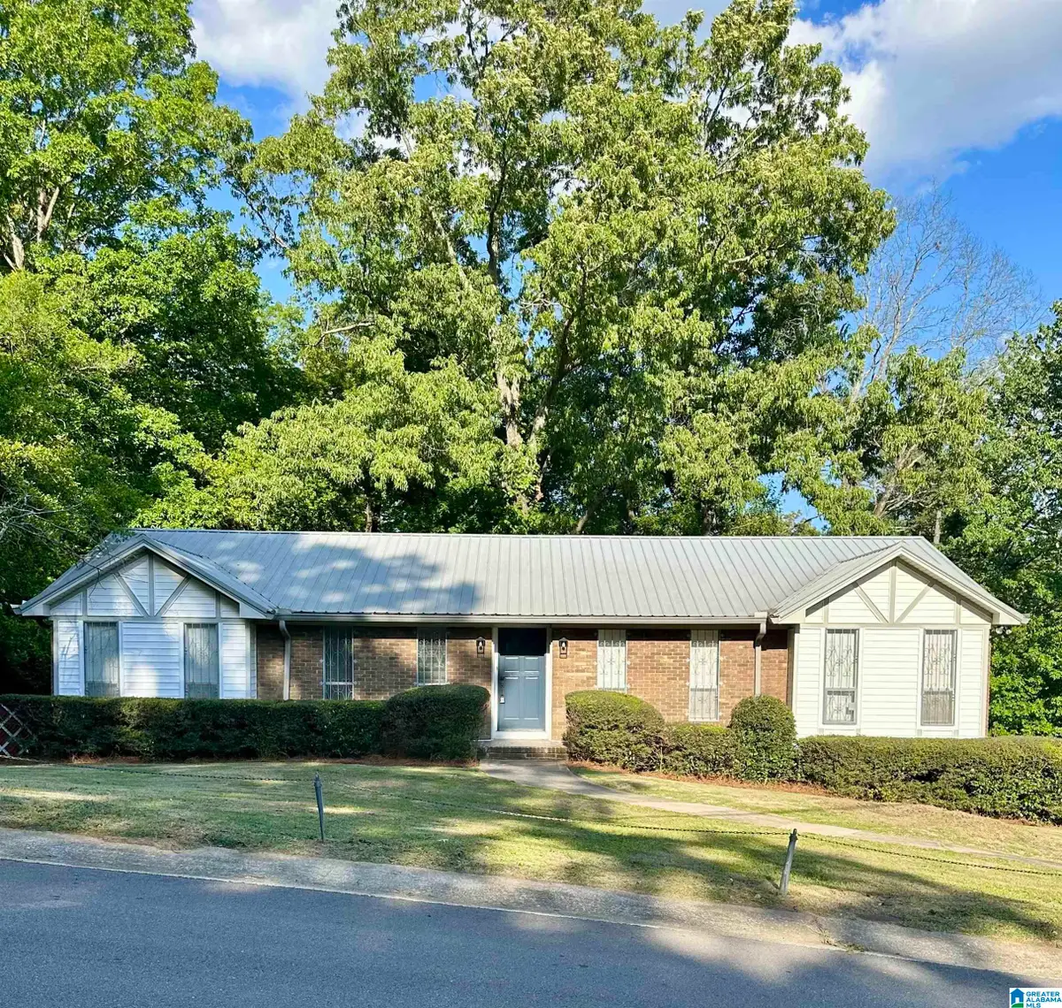 1431 MOHICAN DRIVE, Birmingham, AL 35214 - #1