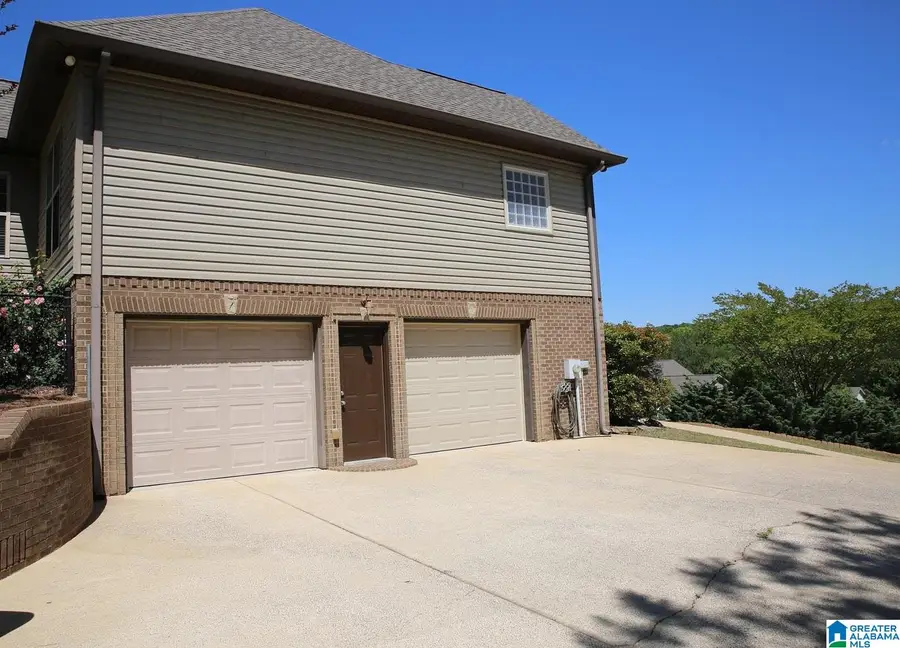 665 WOODLAND CIRCLE, Odenville, AL 35120 - #2