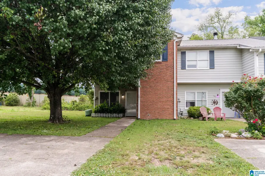 501 HILLSBORO LANE, Helena, AL 35080 - #2