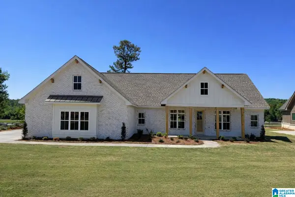 372 LAKE CREEK DRIVE, Guntersville, AL 35976