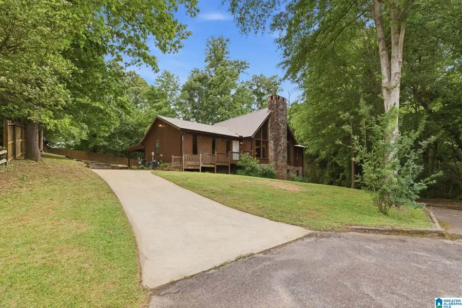 296 THOMPSON DRIVE, Gardendale, AL 35071 - #3