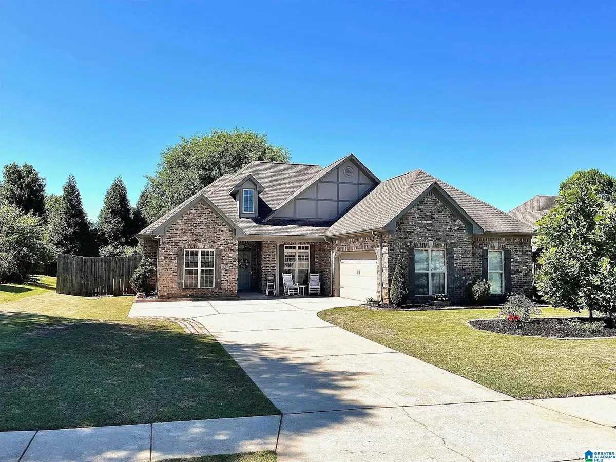 137 TANGLEWOOD DRIVE, Alabaster, AL 35007 - #1
