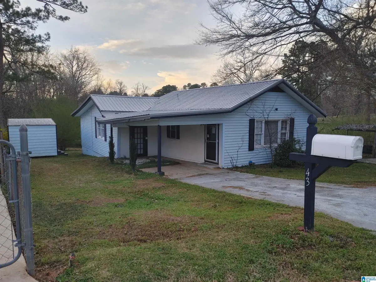 431 LAKESHORE CIRCLE, Adamsville, AL 35005 - #1