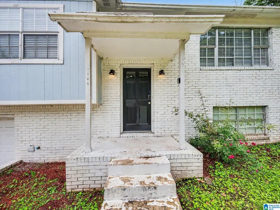 1209 WESTRIDGE LANE, Birmingham, AL 35235 - #2