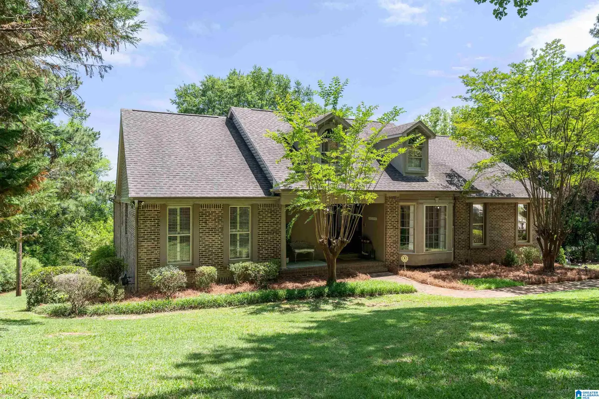 2913 N WOODRIDGE ROAD, Mountain Brook, AL 35223 - #1
