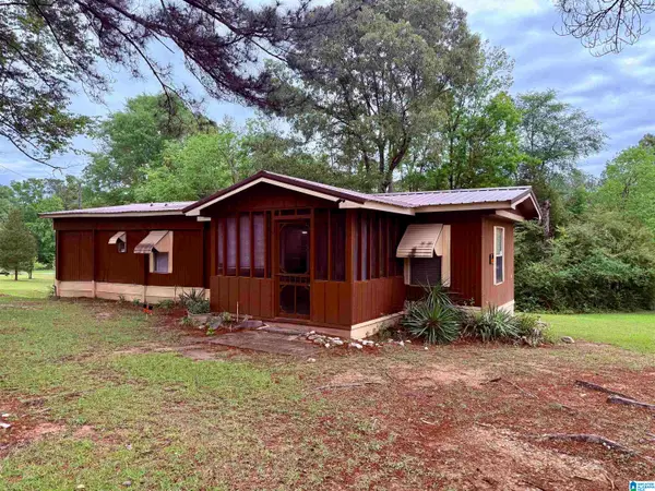 806 PINE GROVE ROAD, Sylacauga, AL 35150
