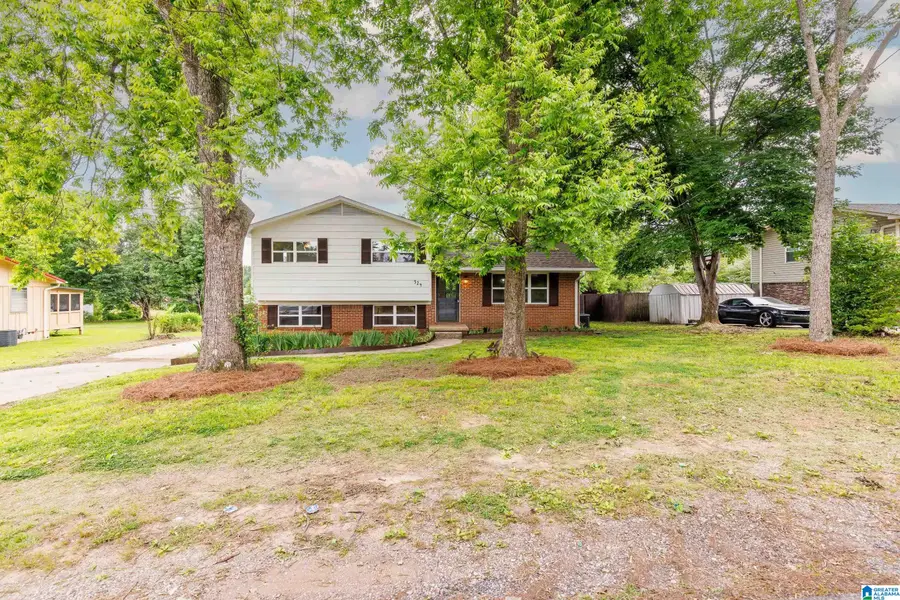 524 LYNN CIRCLE, Mount Olive, AL 35117 - #2
