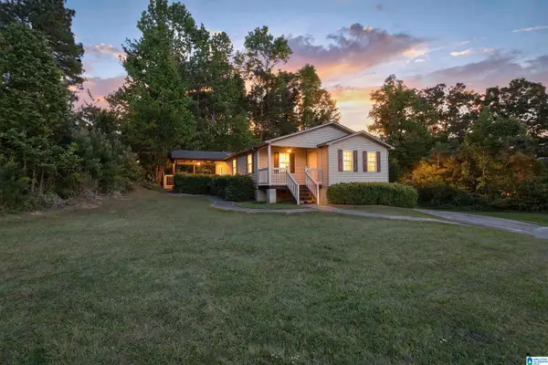 160 SANDERS ROAD, Hayden, AL 35079