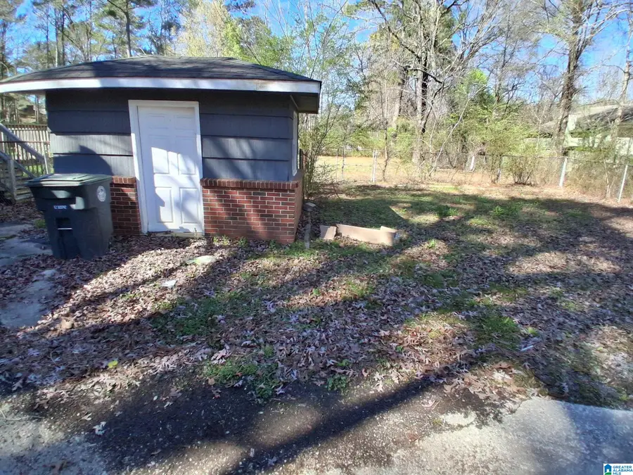 136 LAKE DRIVE, Birmingham, AL 35215 - #2