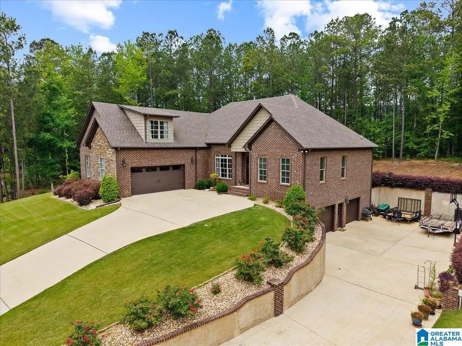 817 GREY OAKS COVE, Pelham, AL 35124 - #2