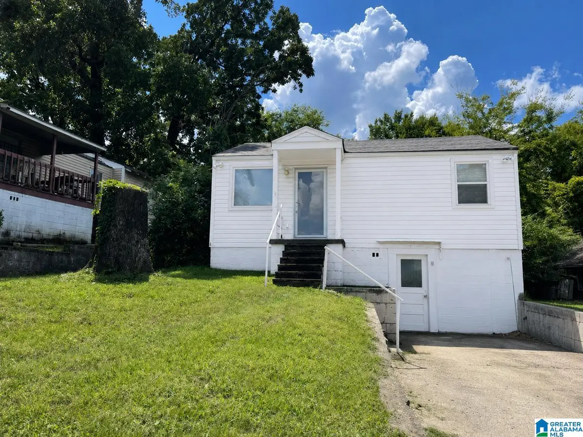 533 SEMINOLE CIRCLE, Fairfield, AL 35064 - #1