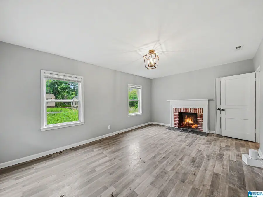 1900 SAINT CHARLES AVENUE SW, Birmingham, AL 35211 - #2
