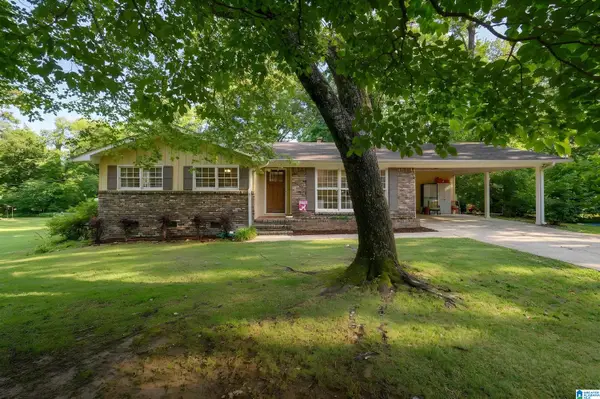 409 PARAMOUNT LANE, Hoover, AL 35226